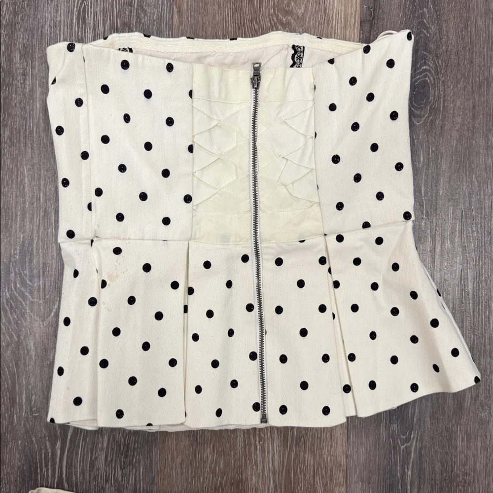 Alice + Olivia Cream and Black Polka Dot set - Picture 3 of 9